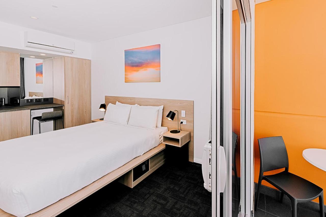 Toms Court Hotel Adelaide Exteriör bild